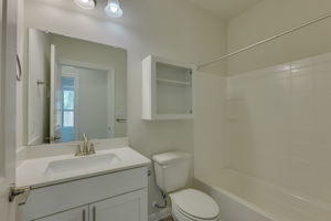  Photo 24