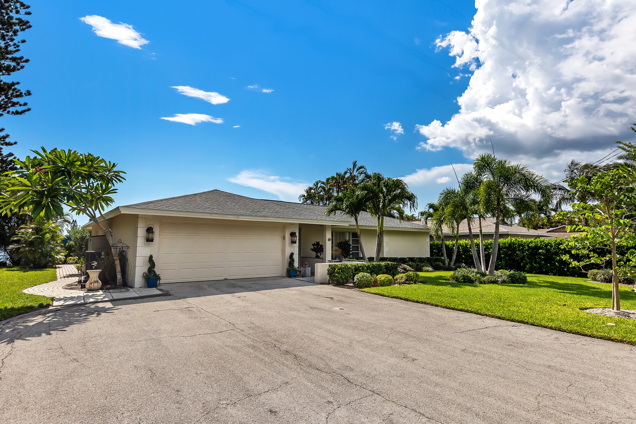 15810 Lake Candlewood Dr, Fort Myers, FL 33908, USA Photo 42