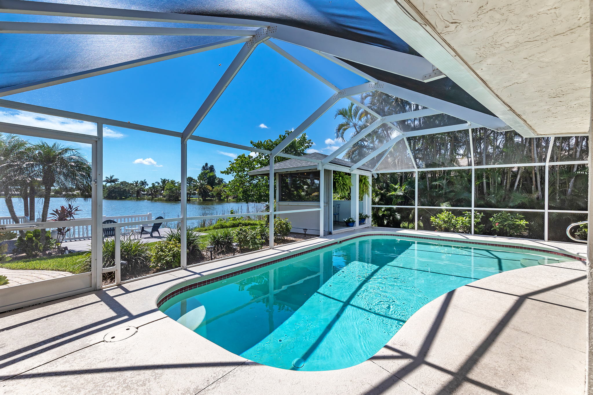 15810 Lake Candlewood Dr, Fort Myers, FL 33908, USA Photo 9