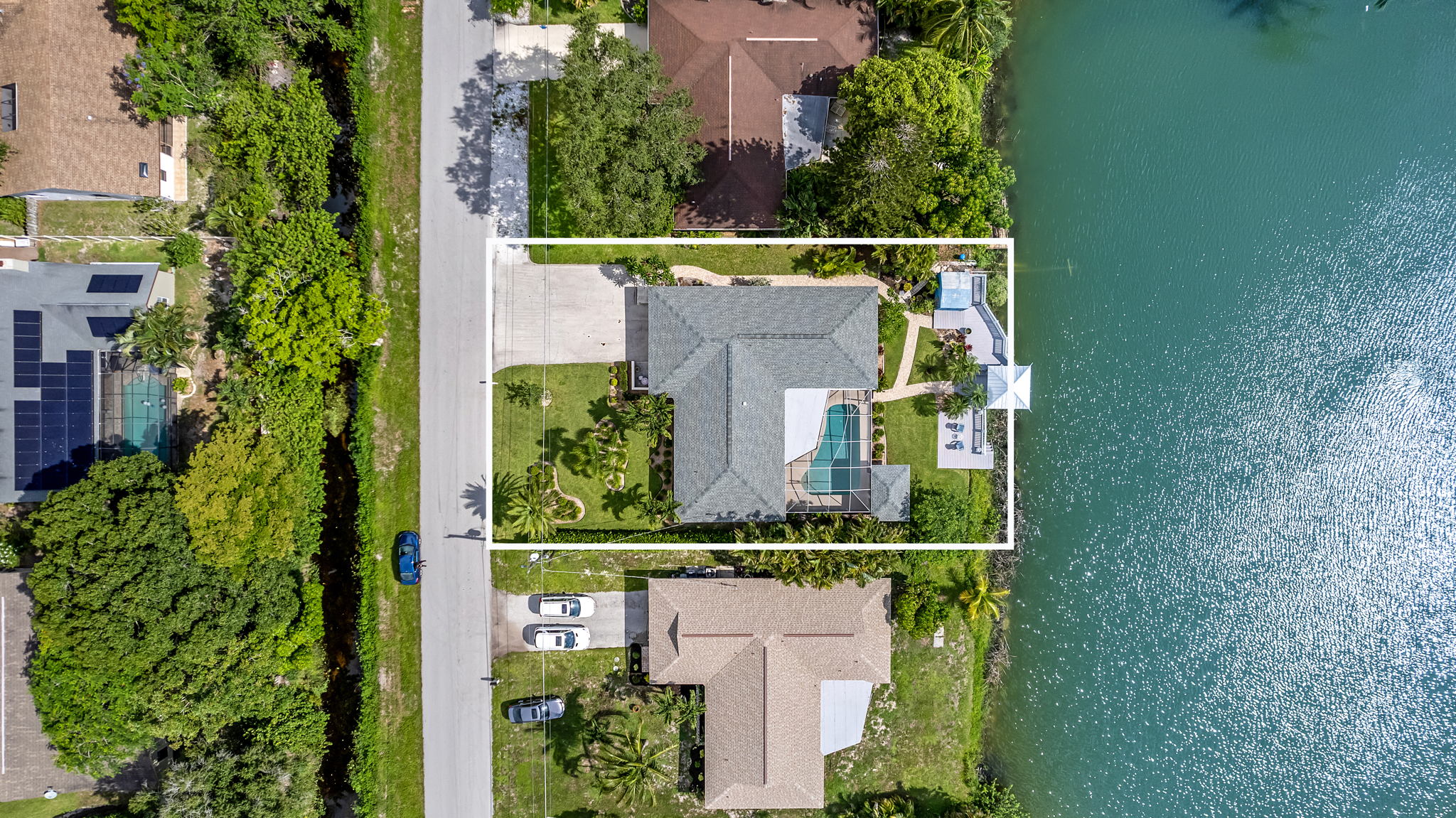 15810 Lake Candlewood Dr, Fort Myers, FL 33908, USA Photo 25