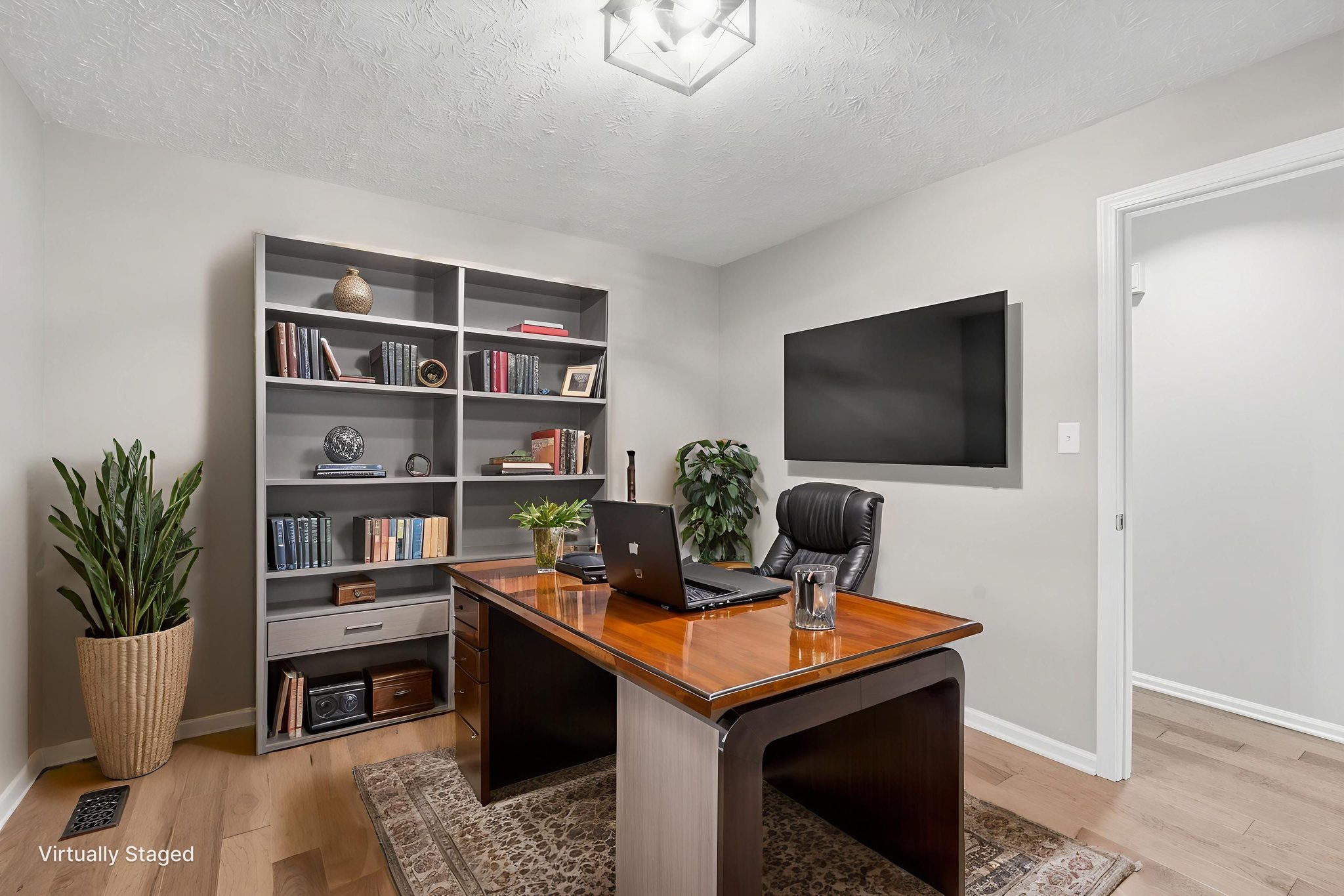 15812jolietreedits-26 virtually staged.jpeg