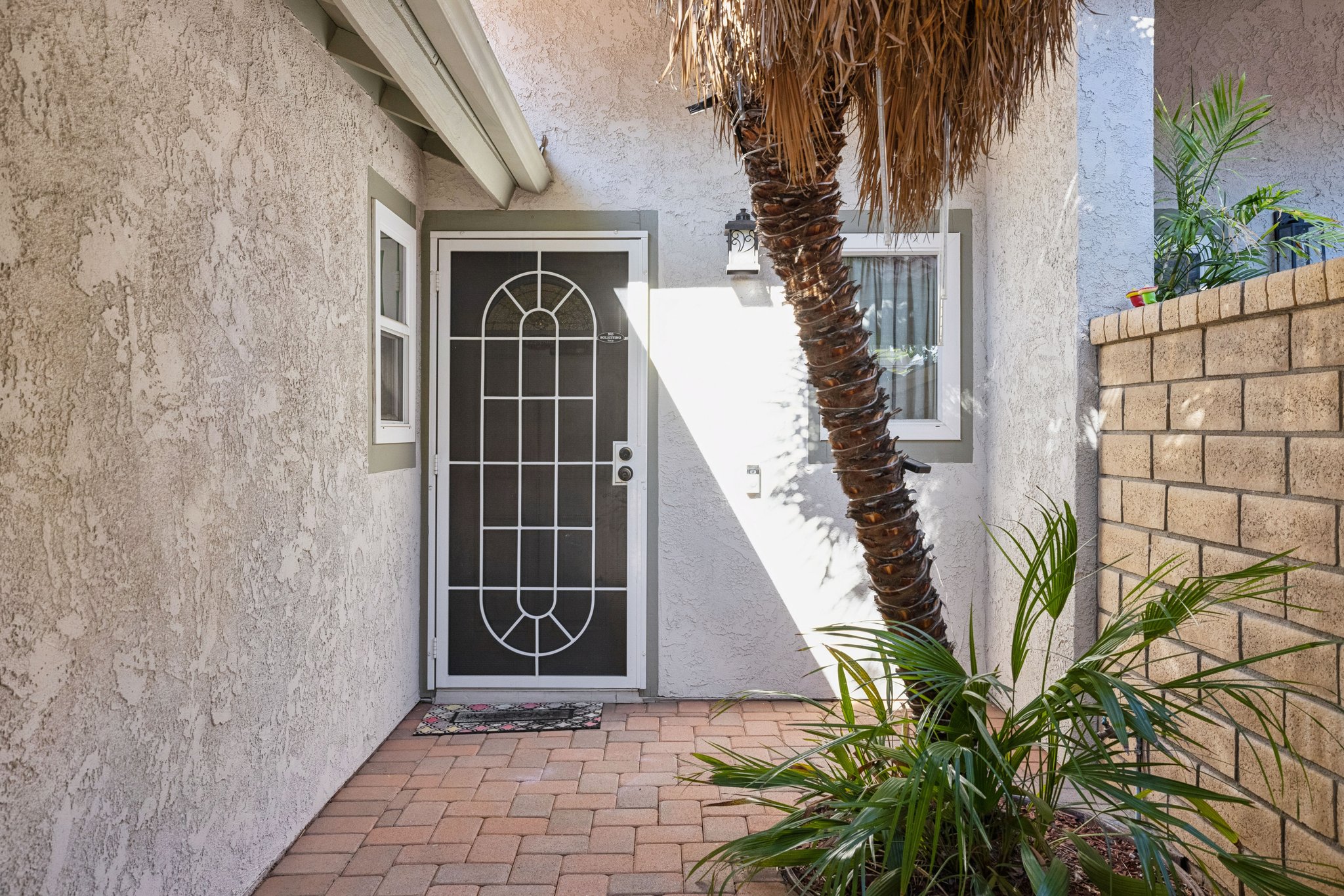 Ada St-S1011-004.jpg