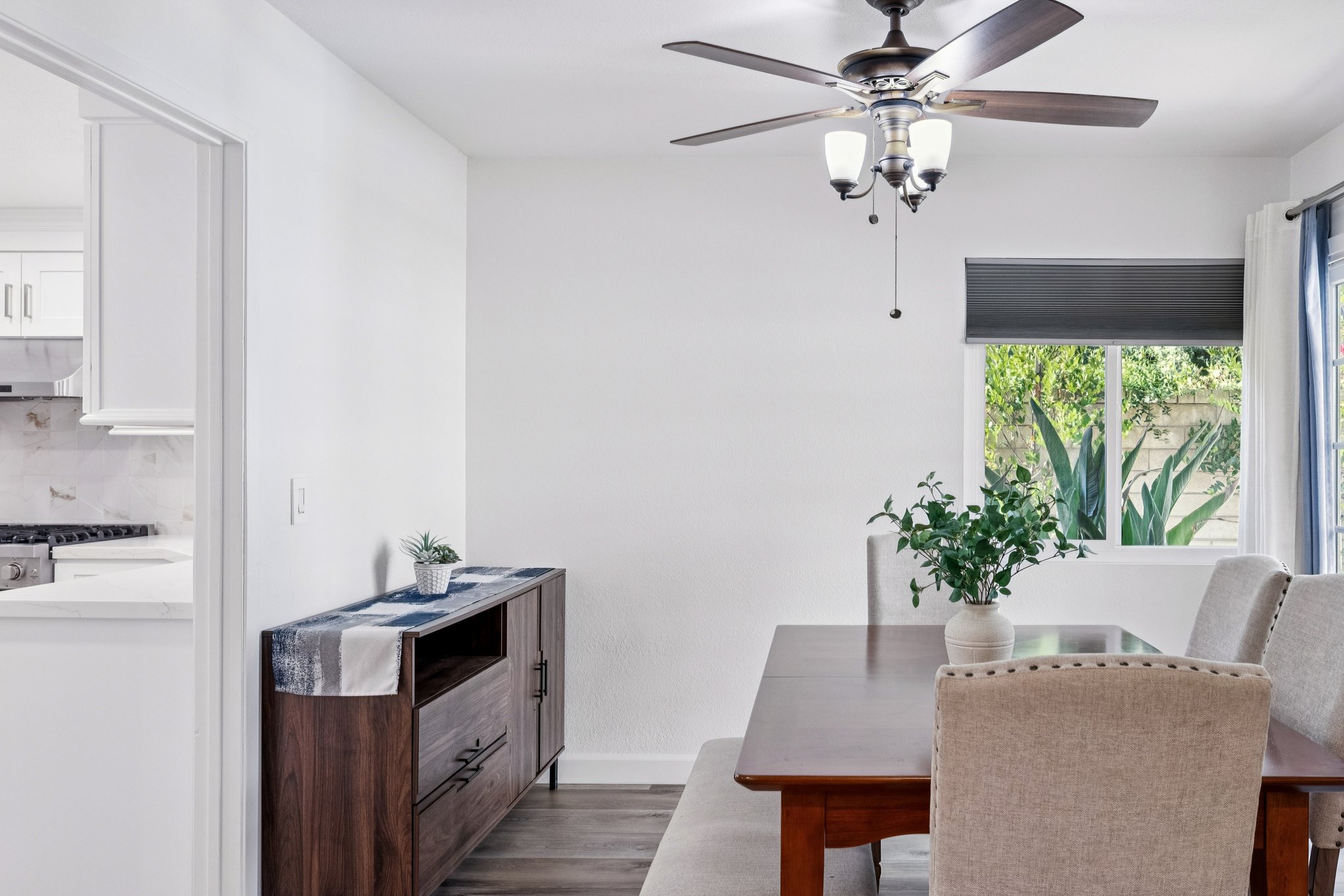 Ada St-S1011-012.jpg