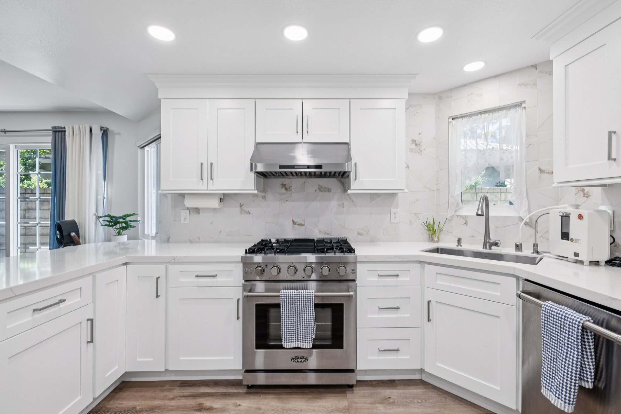 Ada St-S1011-020.jpg