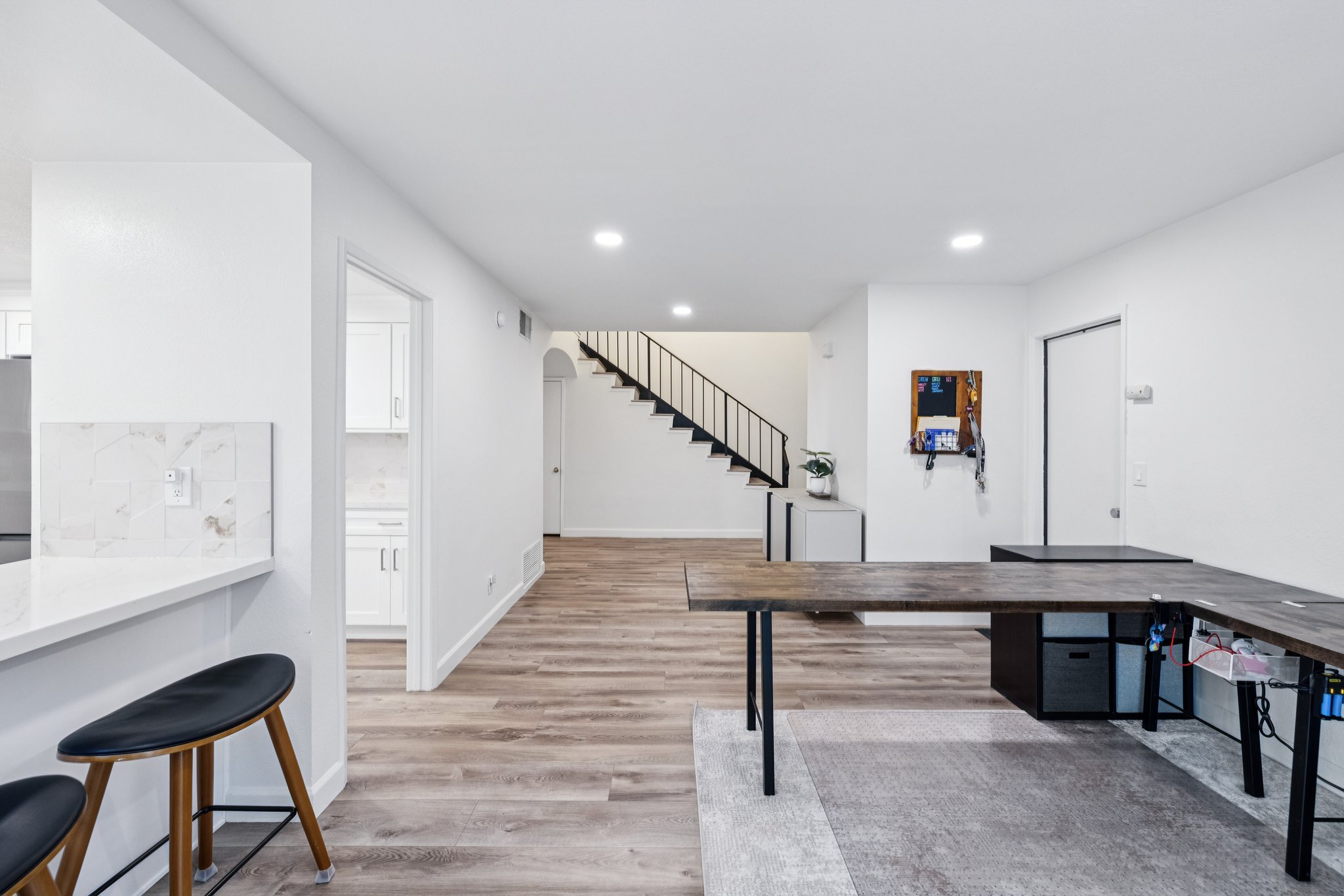 Ada St-S1011-025.jpg