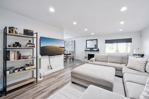 Ada St-S1011-009.jpg