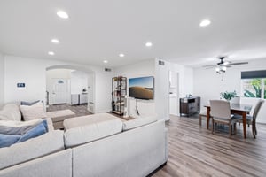 Ada St-S1011-011.jpg