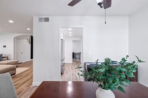 Ada St-S1011-016.jpg