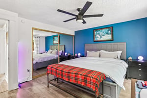 NE 25th Ave-S2705-068.jpg