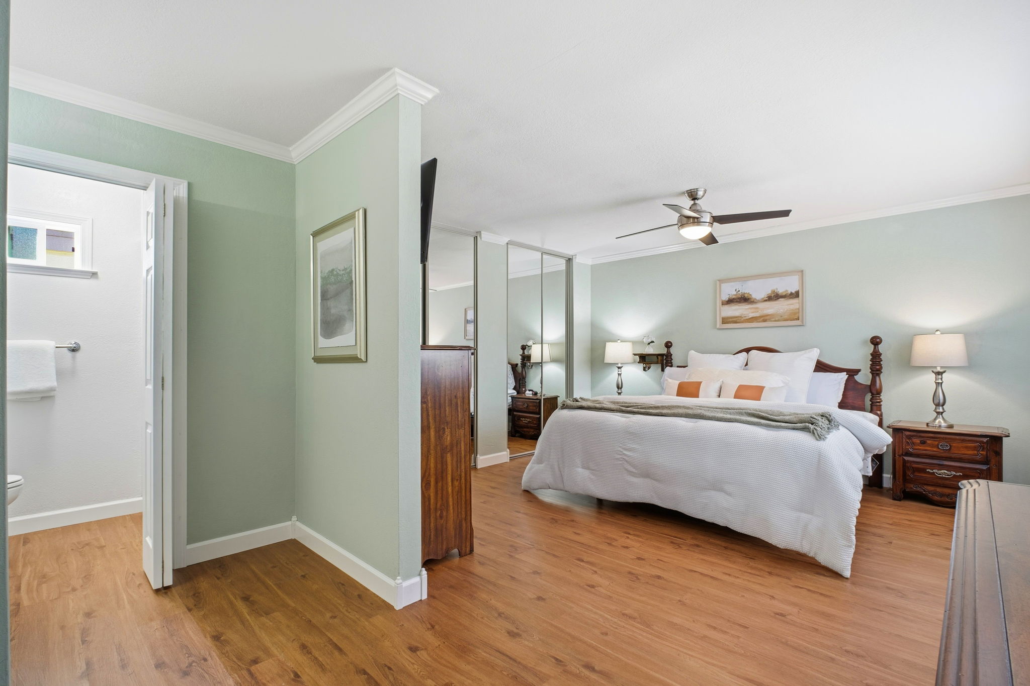 Large Primary Bedroom