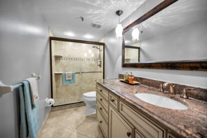 Bathroom2