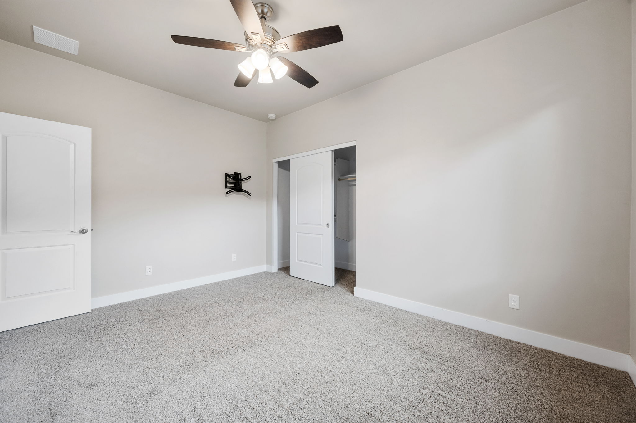 Bedroom 3 (2)