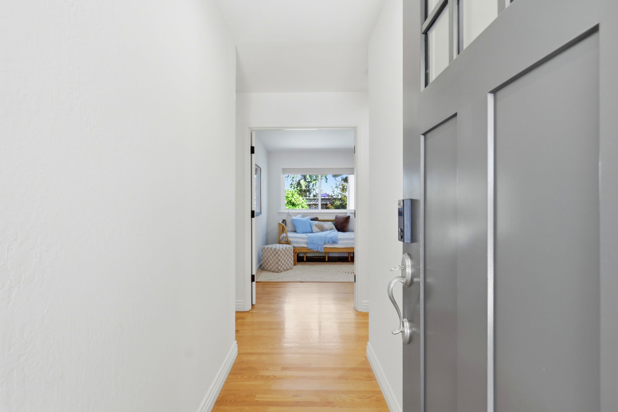 006_F8_1583 Ferndale Dr