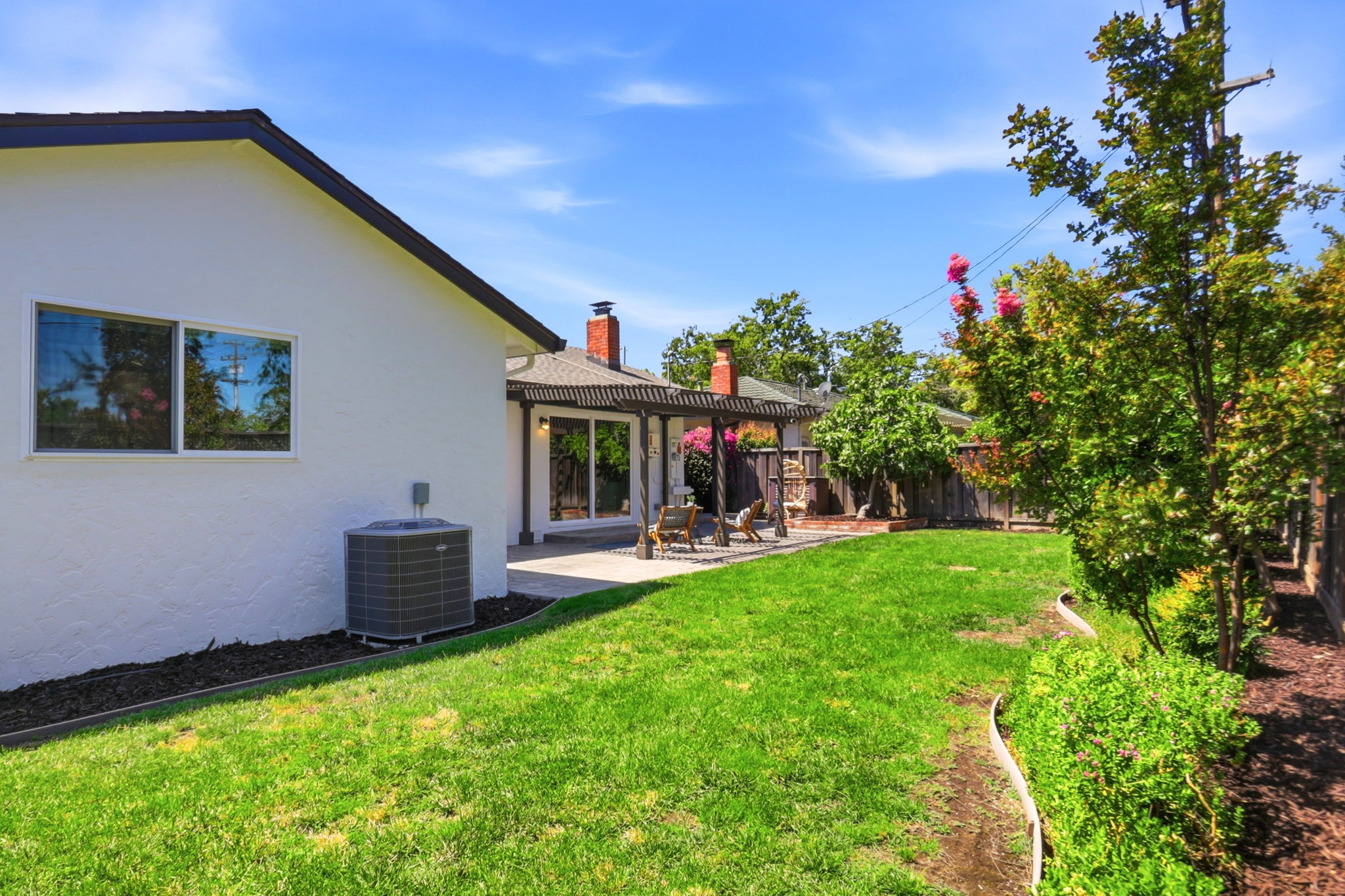 058_F8_1583 Ferndale Dr