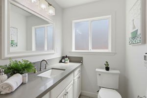 037_F8_1583 Ferndale Dr