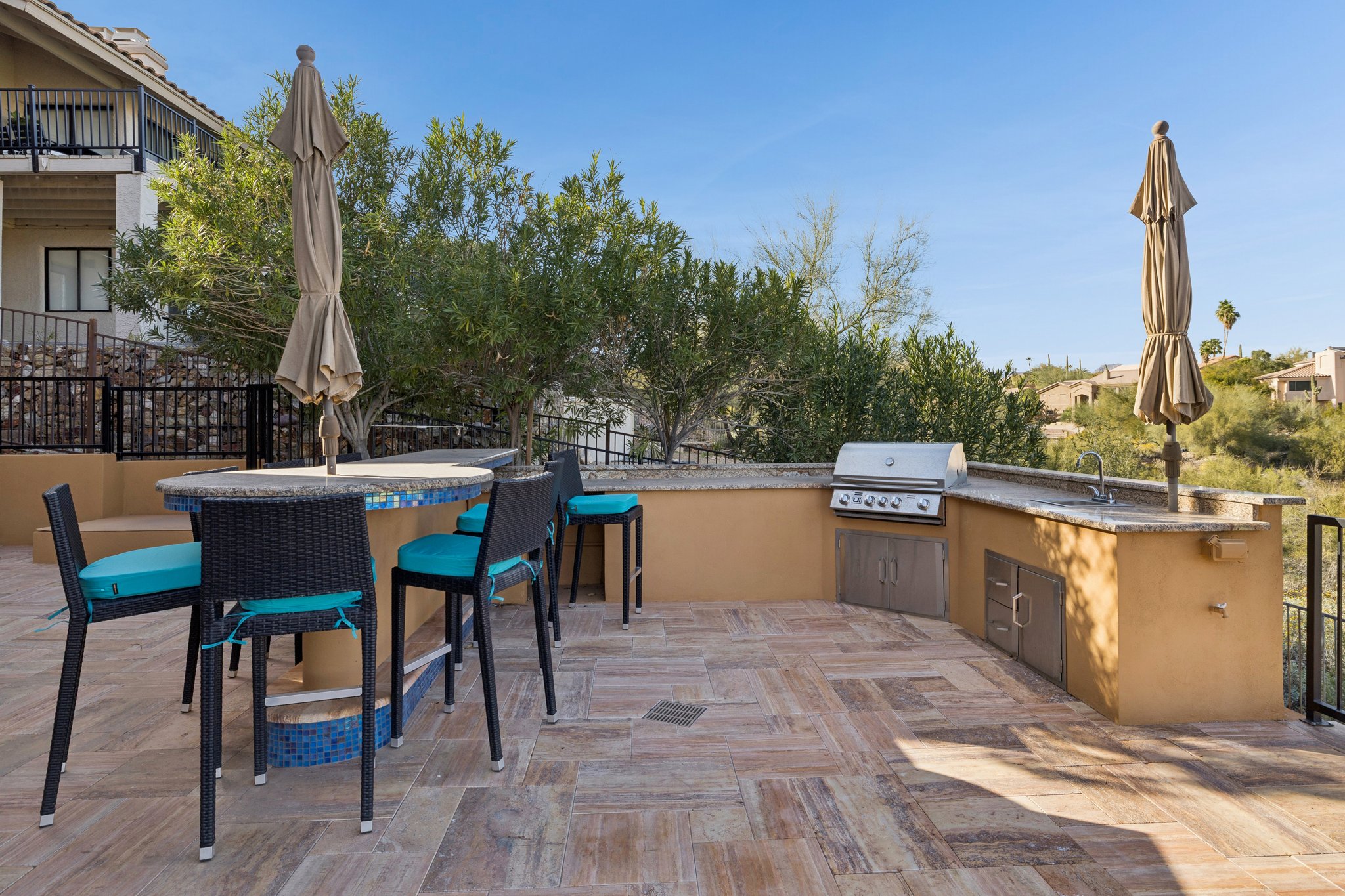 15832 E Cholla Dr - 056.jpg