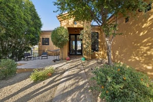 15832 E Cholla Dr - 002.jpg