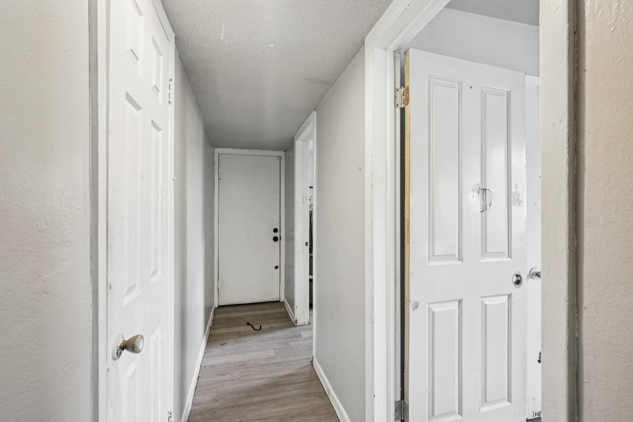 W 31st St-S1611-019.jpg