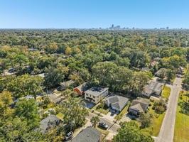 W 31st St-S1611-041.jpg