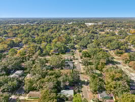 W 31st St-S1611-045.jpg