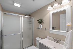 Lower Level Full Bath