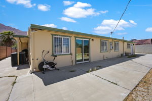 Photo 48