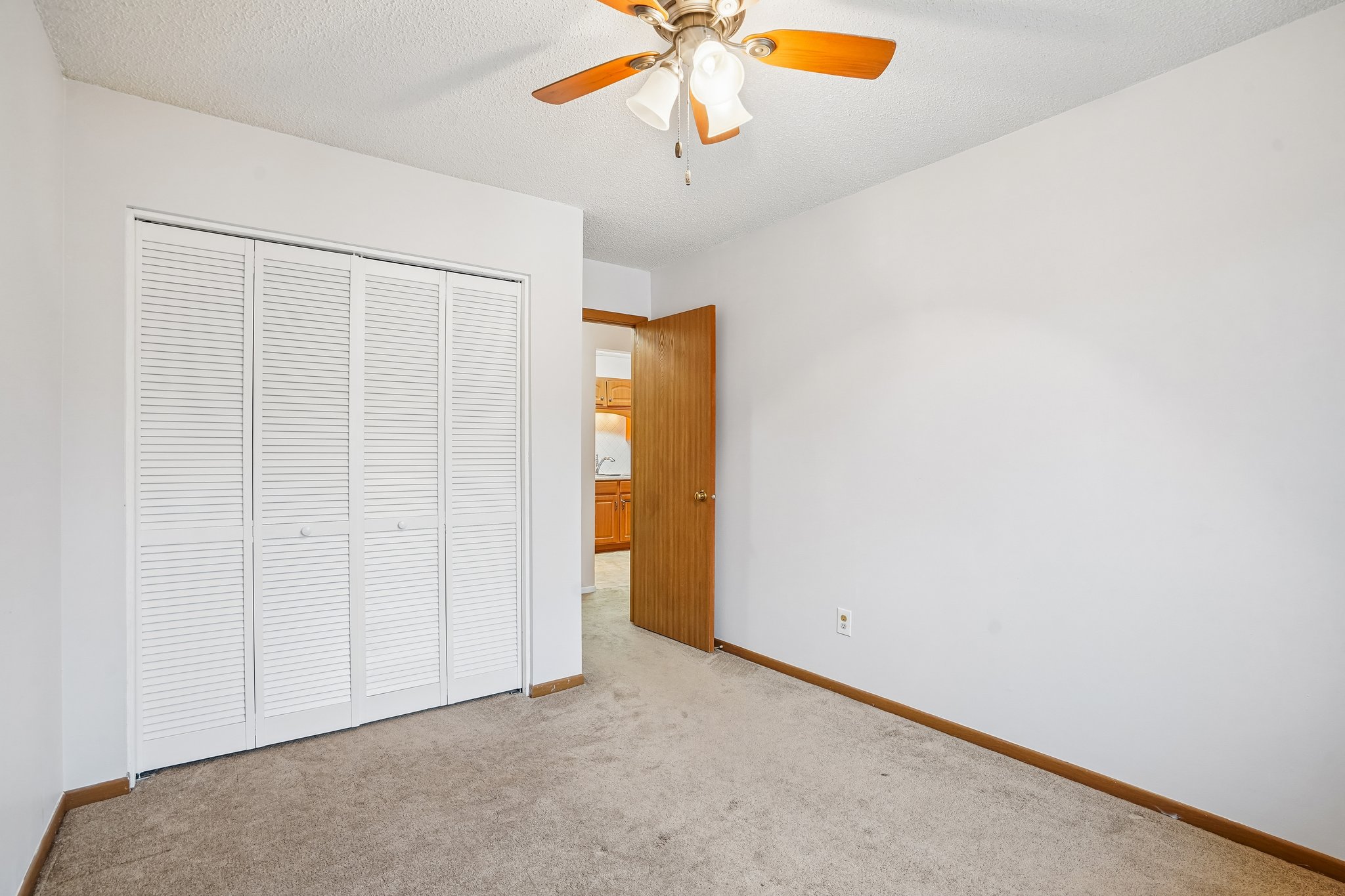 Gooseberry Way-S1909-020.jpg