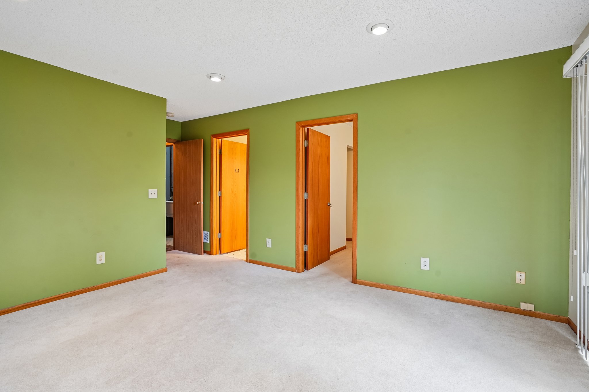 Gooseberry Way-S1909-032.jpg