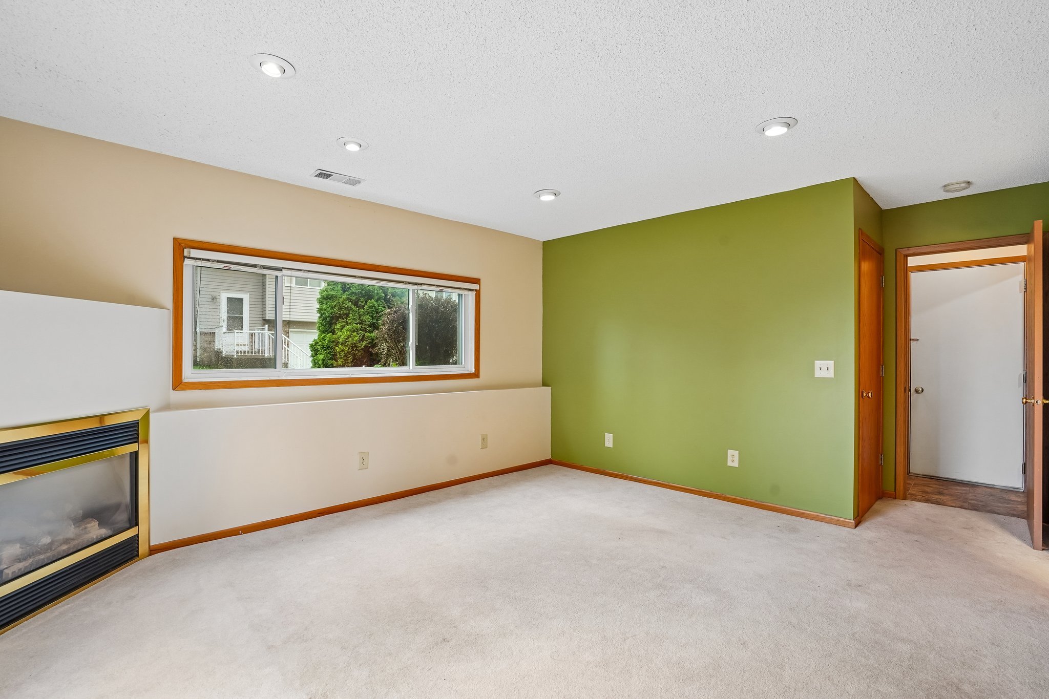 Gooseberry Way-S1909-033.jpg