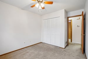 Gooseberry Way-S1909-019.jpg