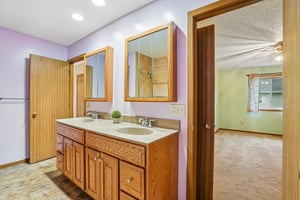 Gooseberry Way-S1909-023.jpg