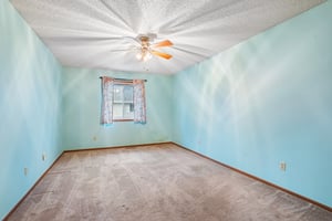 Gooseberry Way-S1909-026.jpg