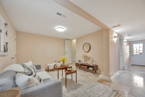 014_1586 44th Ave San