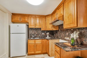 019_1586 44th Ave San