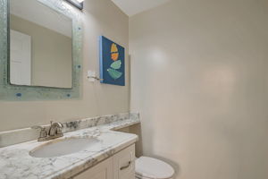 039_1586 44th Ave San