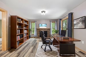 1586 Spring (3) virtually staged.jpeg