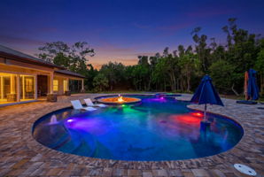 Resort Style Pool/ Spa/ Fire Pit/ Cabana