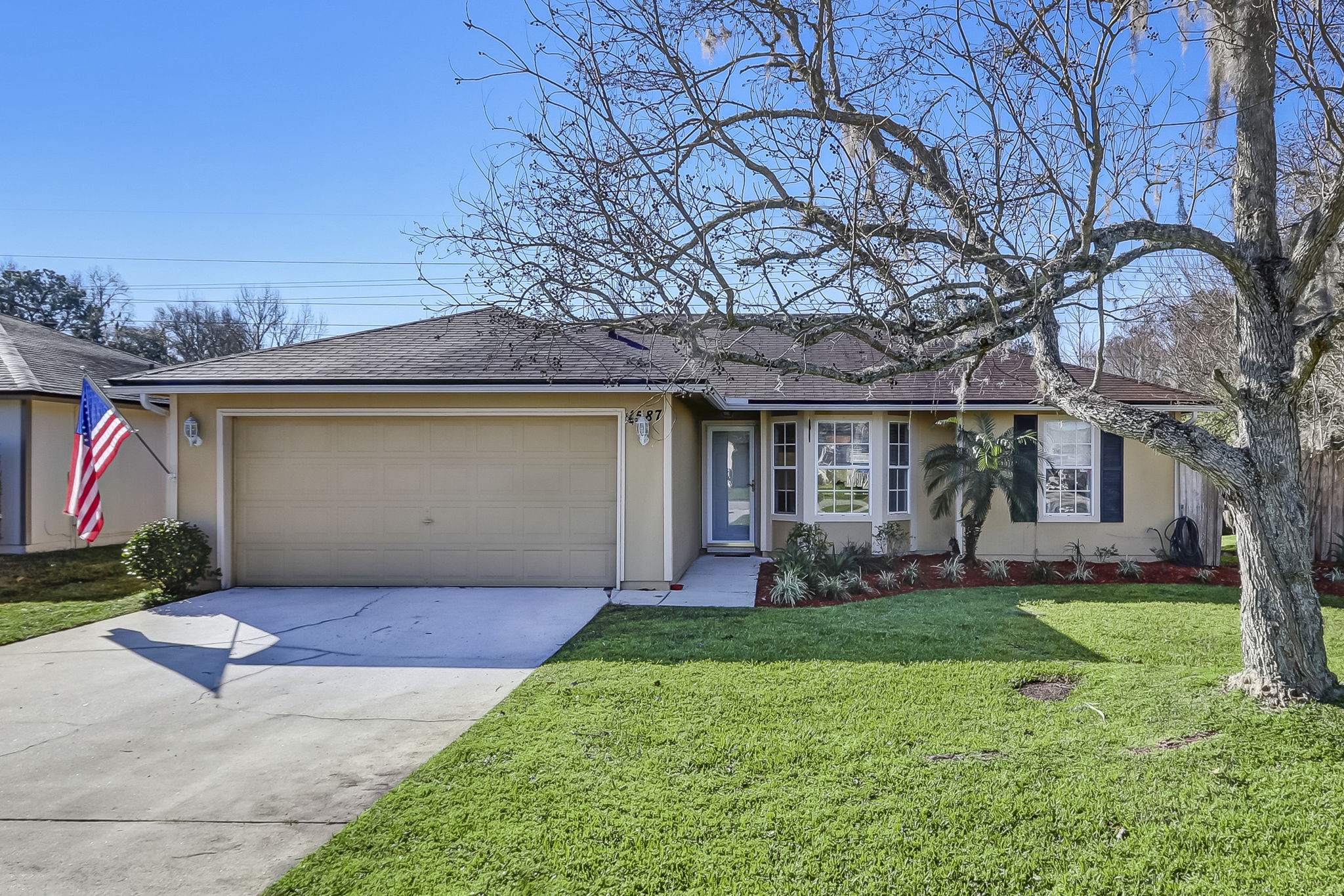 Welcome to 1587 Ibis Dr