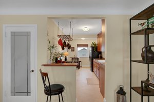 1587 W Race St, St Paul, MN 55102, US Photo 7