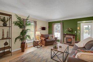 1587 W Race St, St Paul, MN 55102, US Photo 5