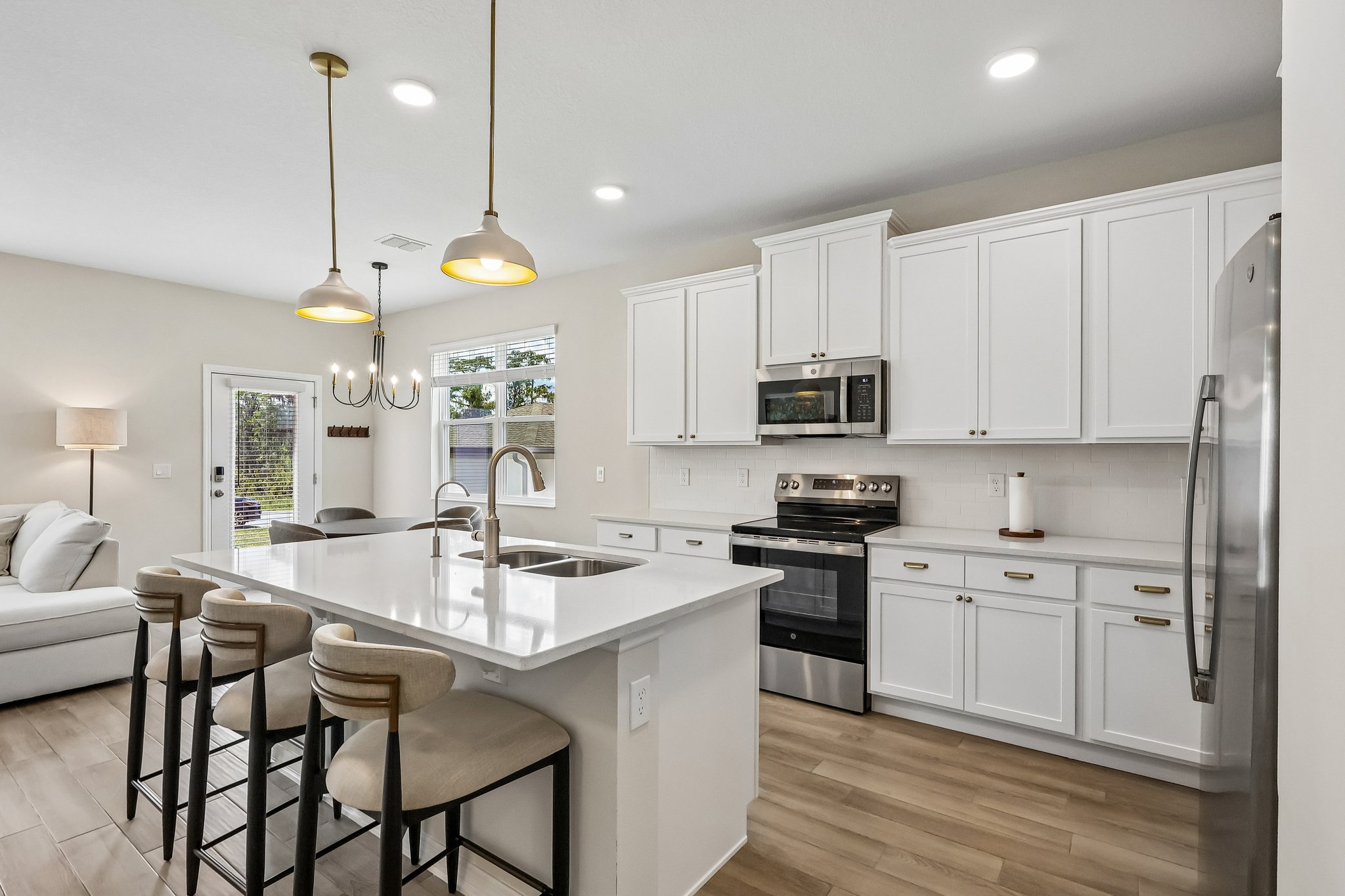 Tollington Aly-S1408-015.jpg