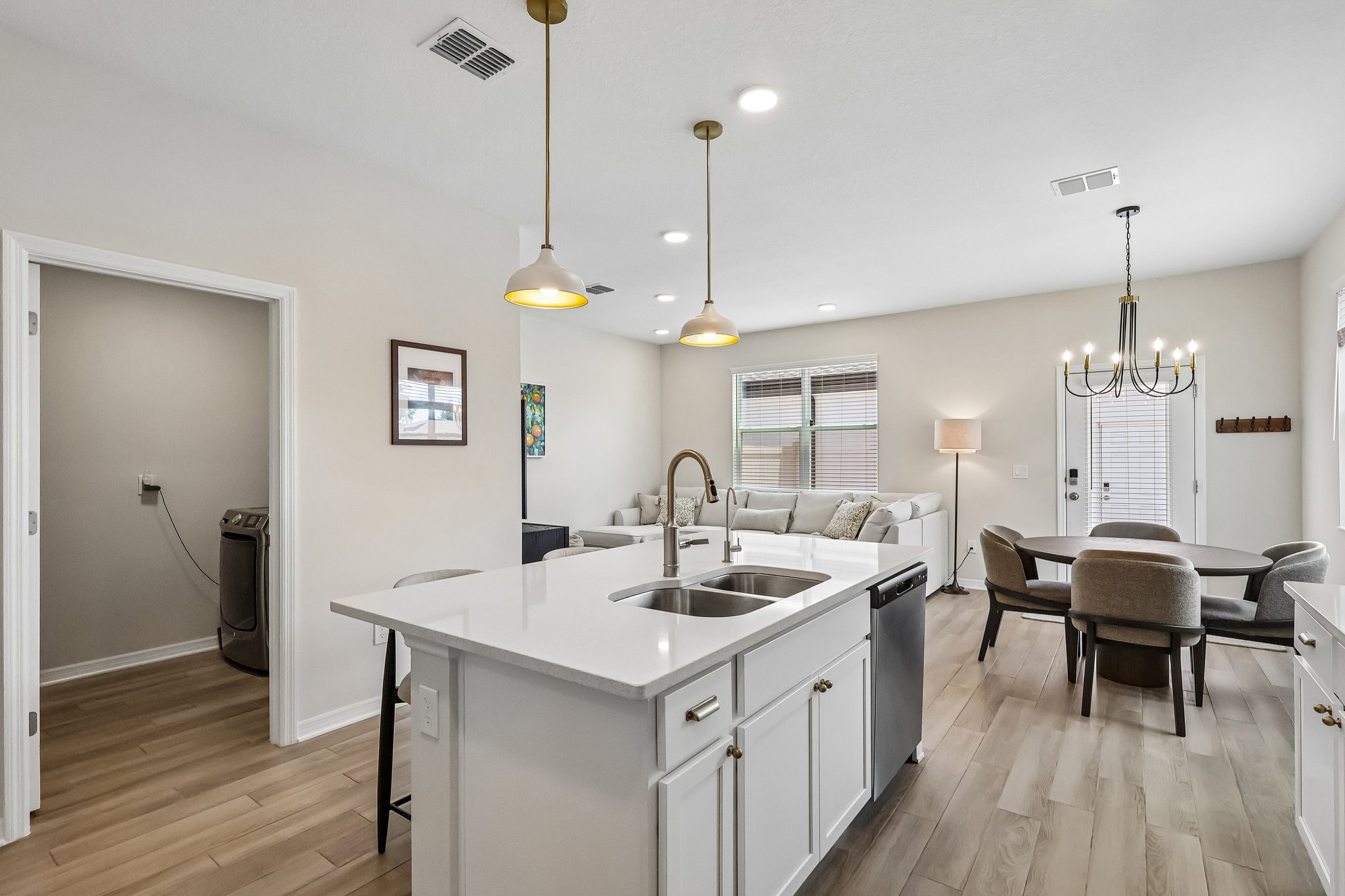 Tollington Aly-S1408-016.jpg
