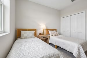 Tollington Aly-S1408-031.jpg