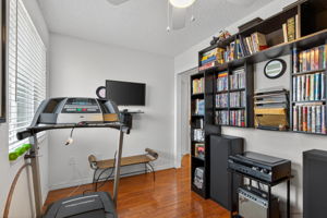  Photo 44