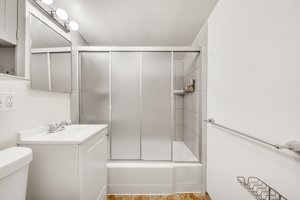  Photo 23