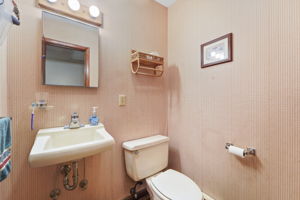  Photo 39
