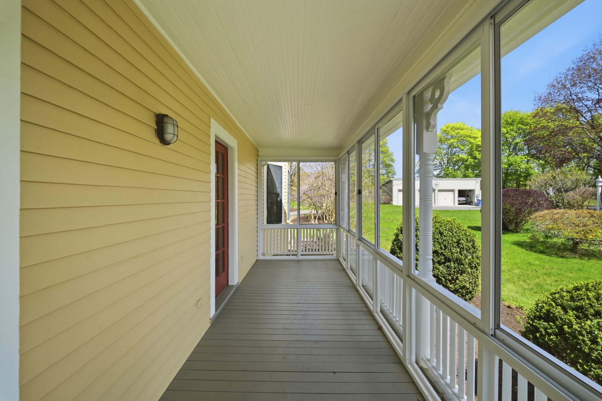  Photo 7