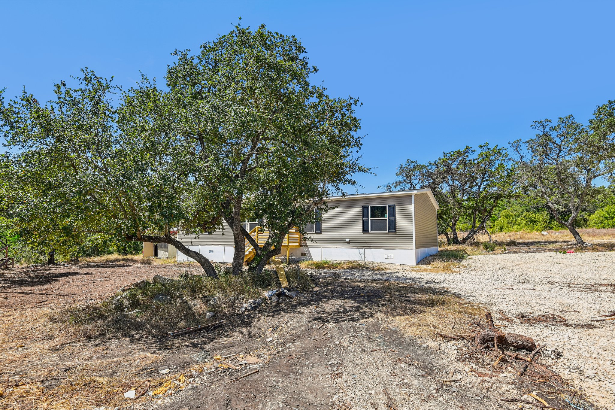 County Rd 2474-S1709-003.jpg