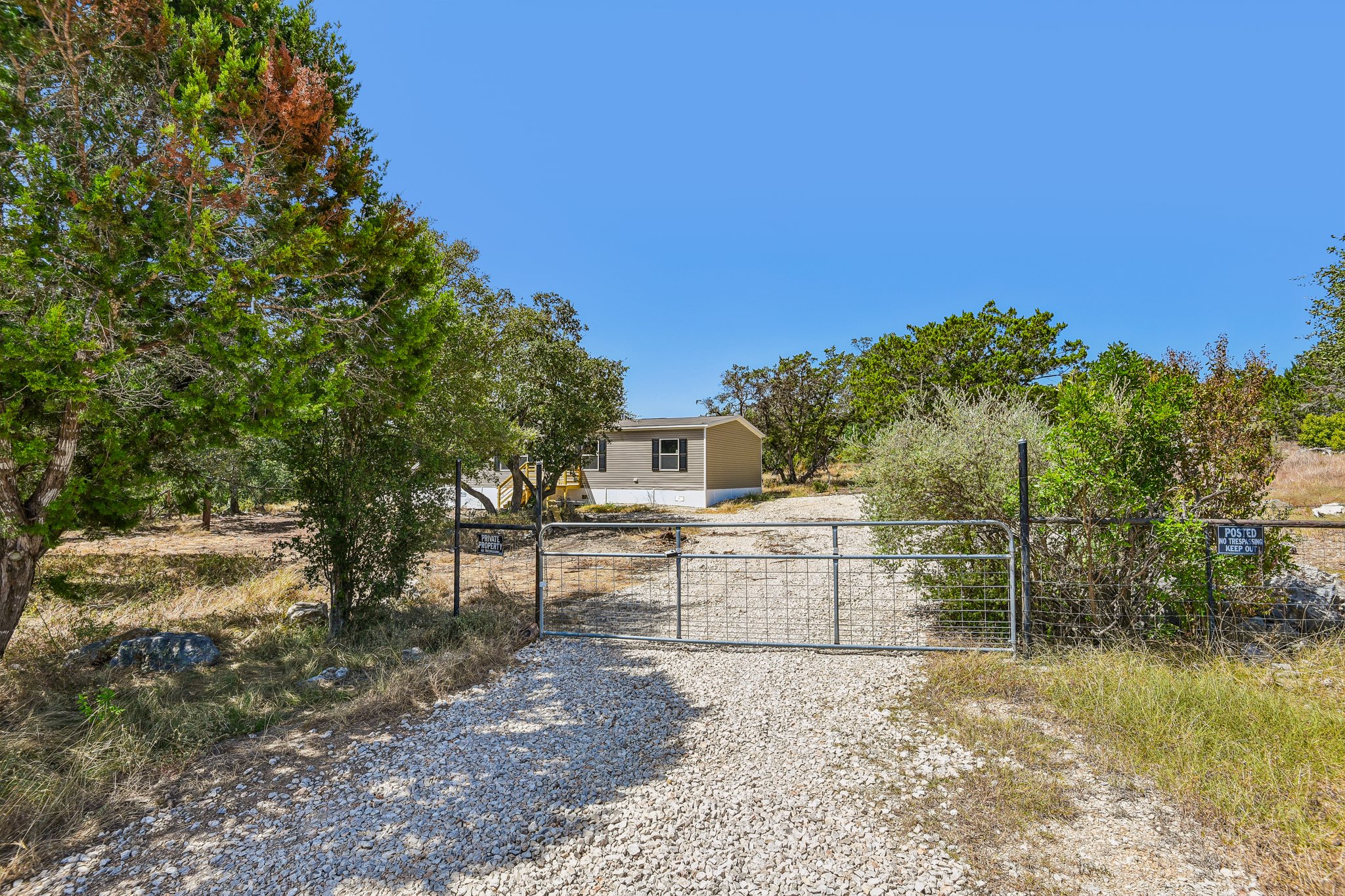 County Rd 2474-S1709-005.jpg