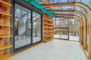 Private Solarium off Primary